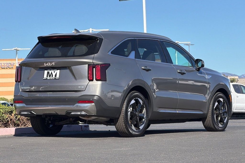 New 2026 Kia Sorento Hybrid EX SUV