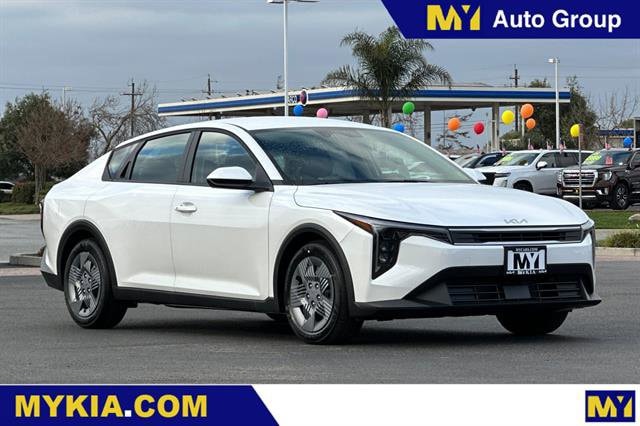 2025 Kia K4 Sedan 