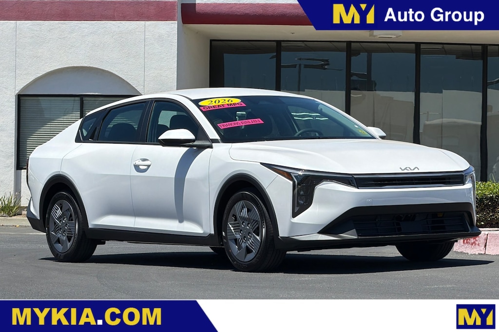New 2026 Kia K4 LX Sedan