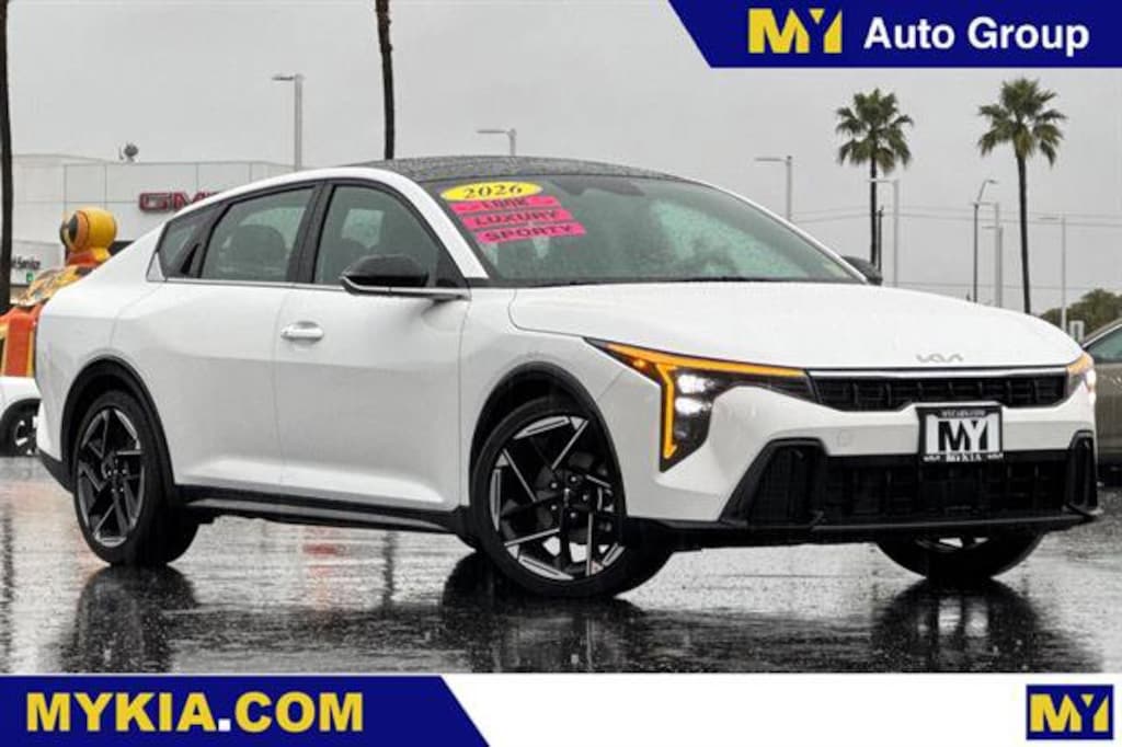 New 2026 Kia K4 GT-Line Sedan