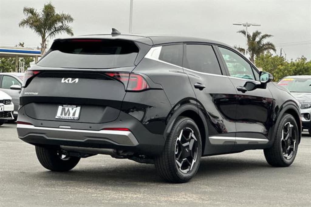 New 2026 Kia Sportage EX SUV