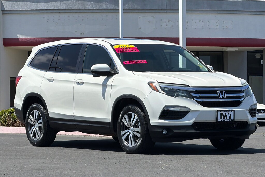 Used 2017 Honda Pilot EX-L AWD SUV