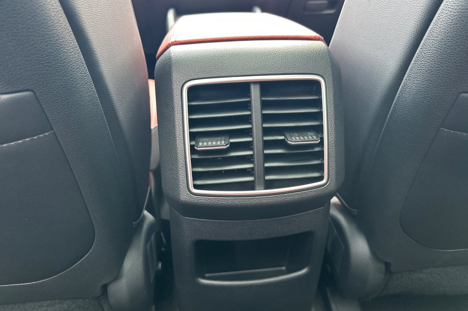 2026 Kia Sportage SX Prestige Hybrid - Photo 14