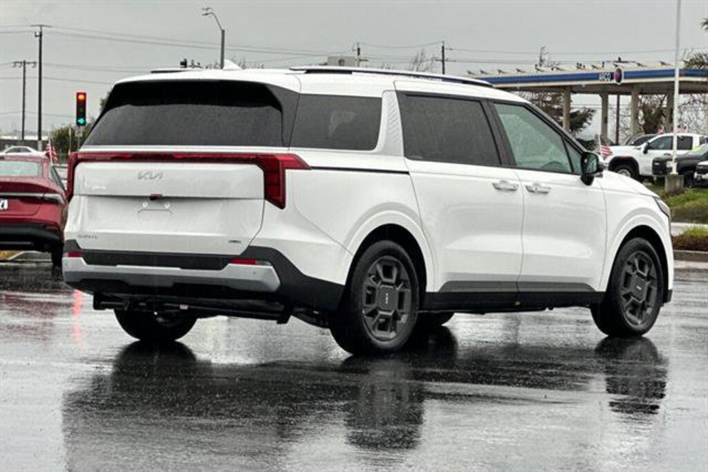 New 2026 Kia Carnival Hybrid EX Van Passenger Van