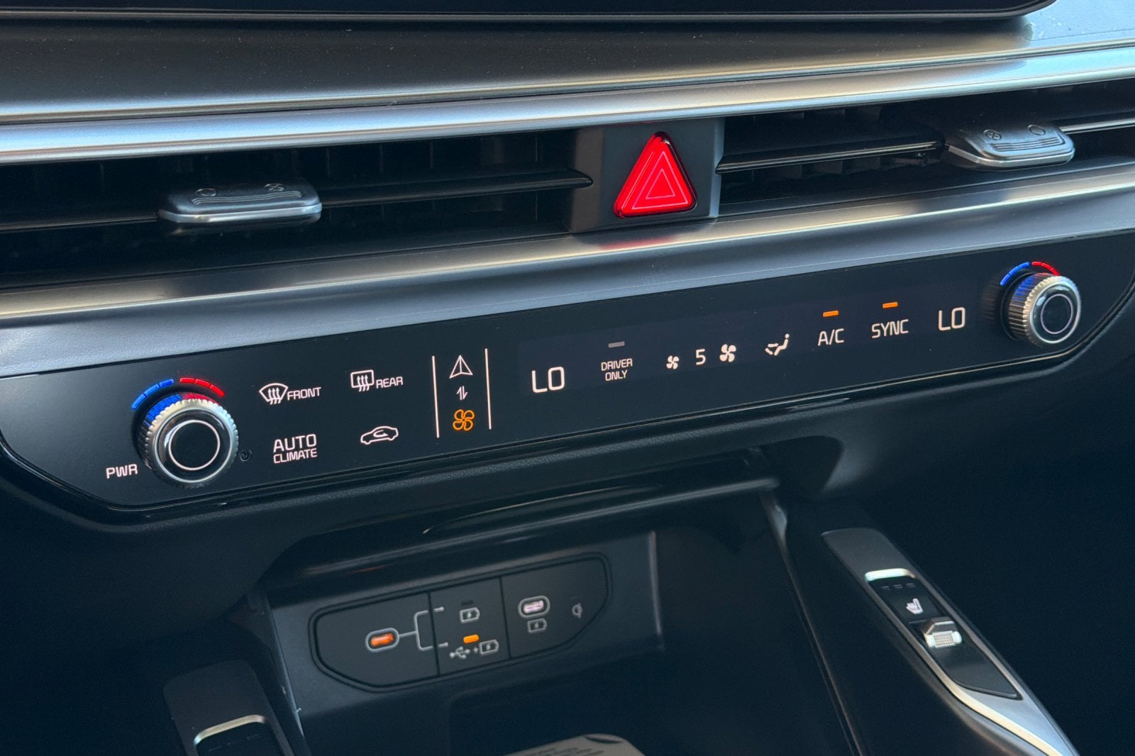 2026 Kia Sorento EX Hybrid - Photo 26