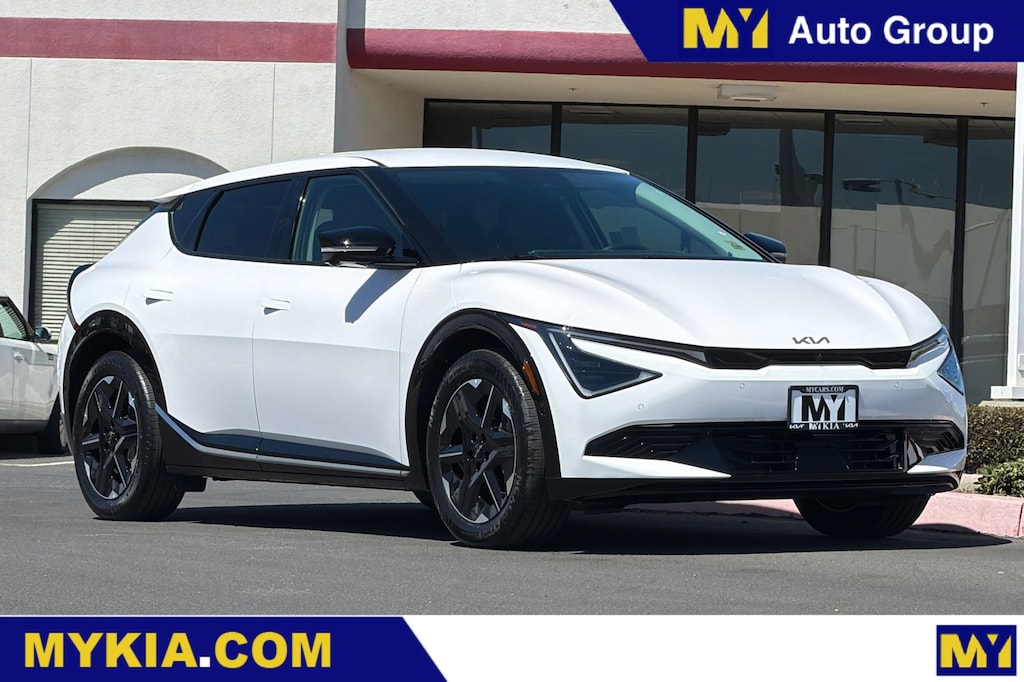 New 2026 Kia EV6 Wind SUV