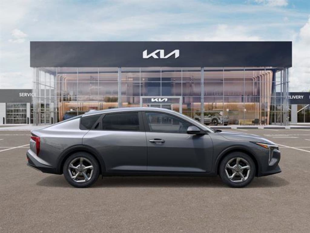 New 2026 Kia K4 LXS Sedan