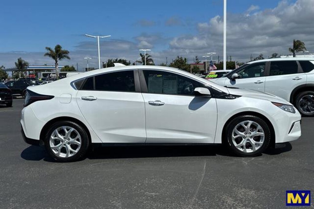 Used 2018 Chevrolet Volt Premier Hatchback