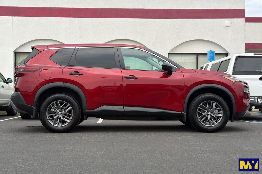 Used 2022 Nissan Rogue S SUV