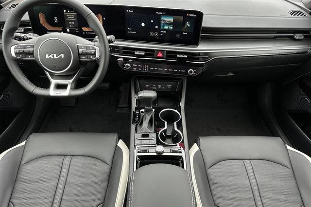2026 Kia K5 GT-Line - Photo 14