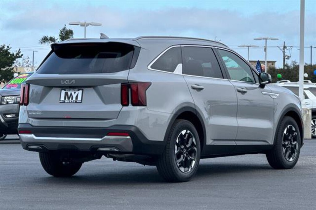 New 2026 Kia Sorento S SUV