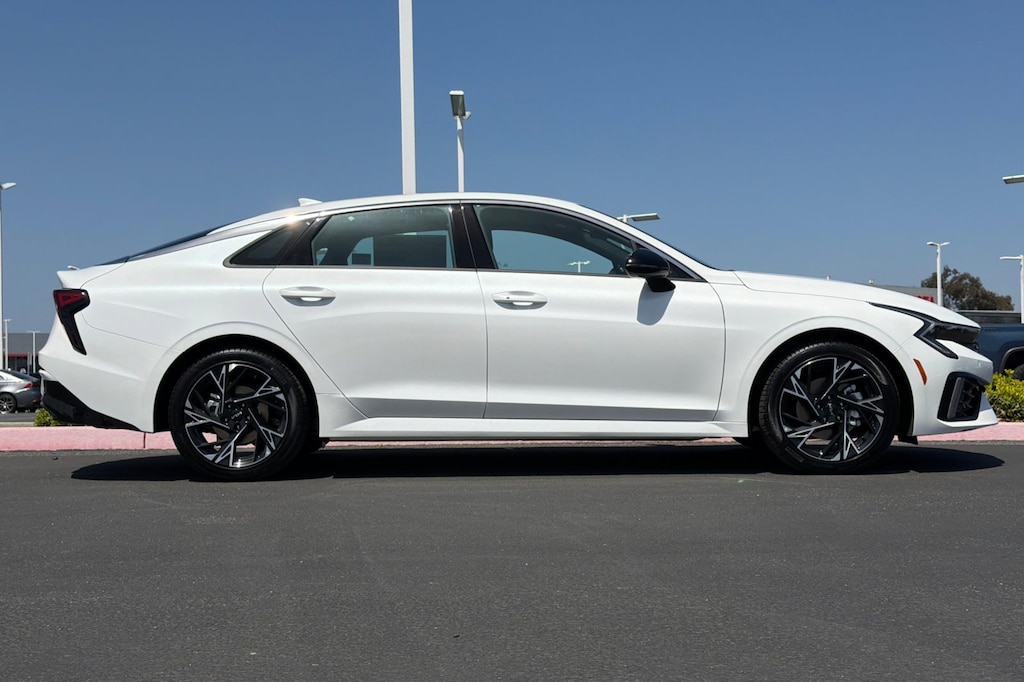 New 2026 Kia K5 GT-Line Sedan
