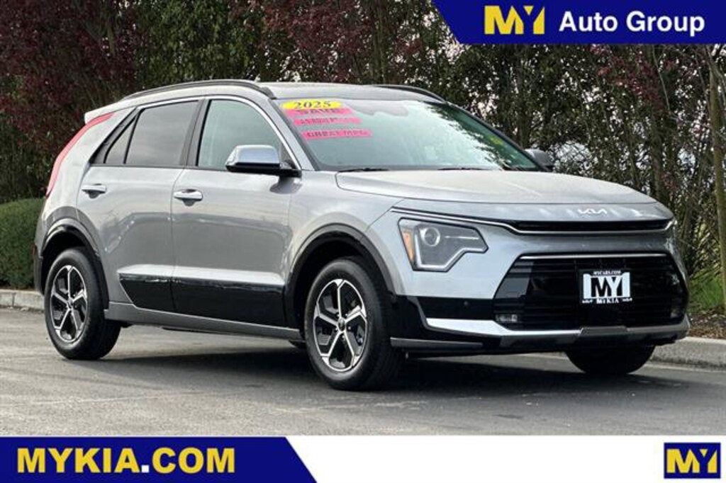 New 2025 Kia Niro SX SUV