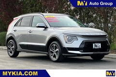 2025 Kia Niro SX SUV