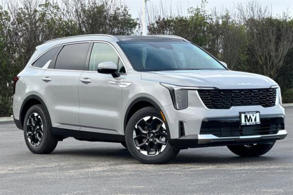 New 2026 Kia Sorento S SUV