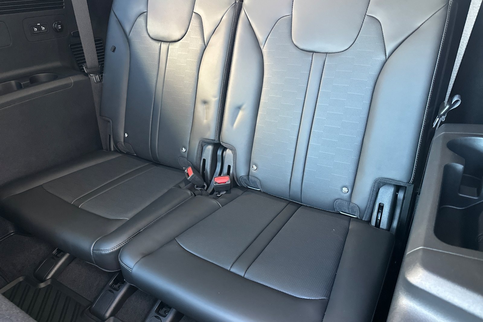 2026 Kia Sorento S - Photo 17