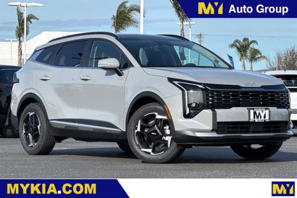 New 2026 Kia Sportage EX SUV