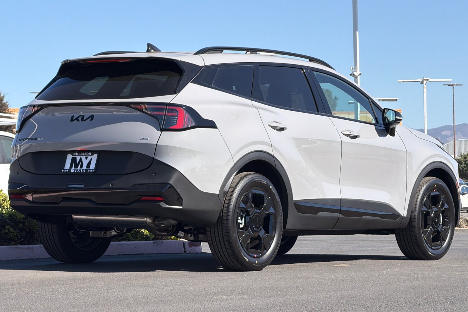 New 2027 Kia Sportage Hybrid X-Line SUV