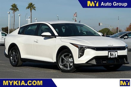 2025 Kia K4 LXS Sedan