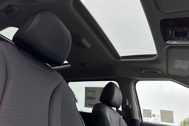 2026 Kia Carnival SX Prestige - Photo 19