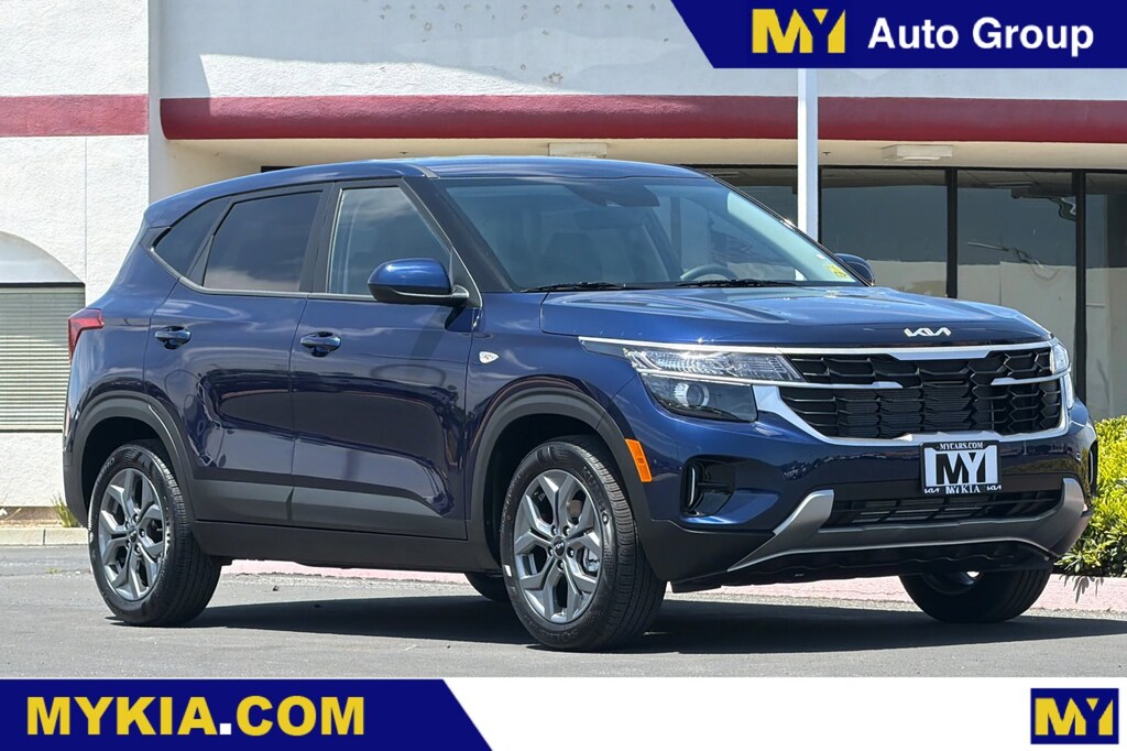 New 2026 Kia Seltos LX SUV