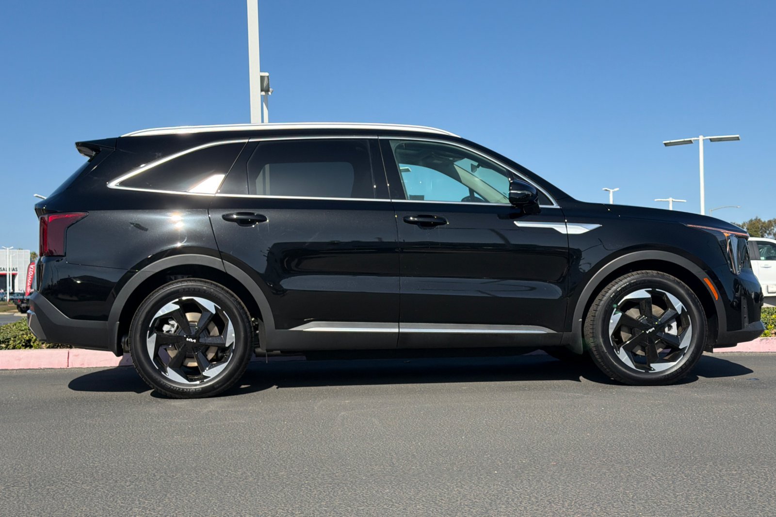 New 2026 Kia Sorento Hybrid EX SUV