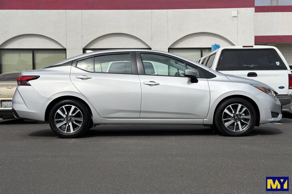 Used 2025 Nissan Versa 1.6 SV Sedan