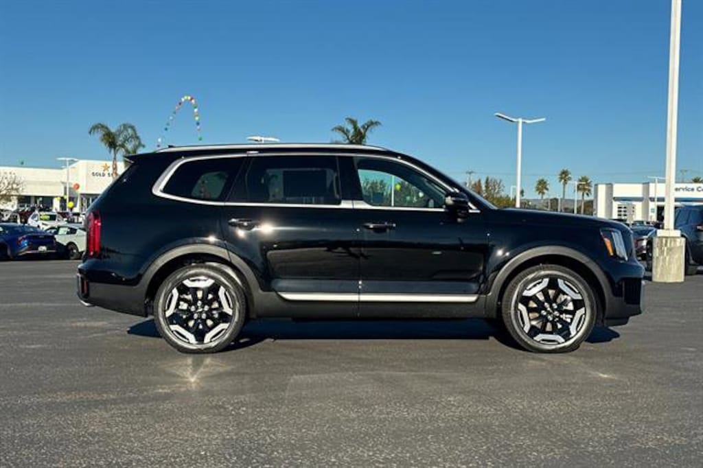 New 2025 Kia Telluride S SUV