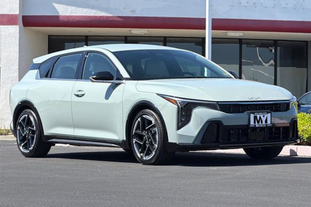 New 2026 Kia K4 Hatchback GT-Line Hatchback