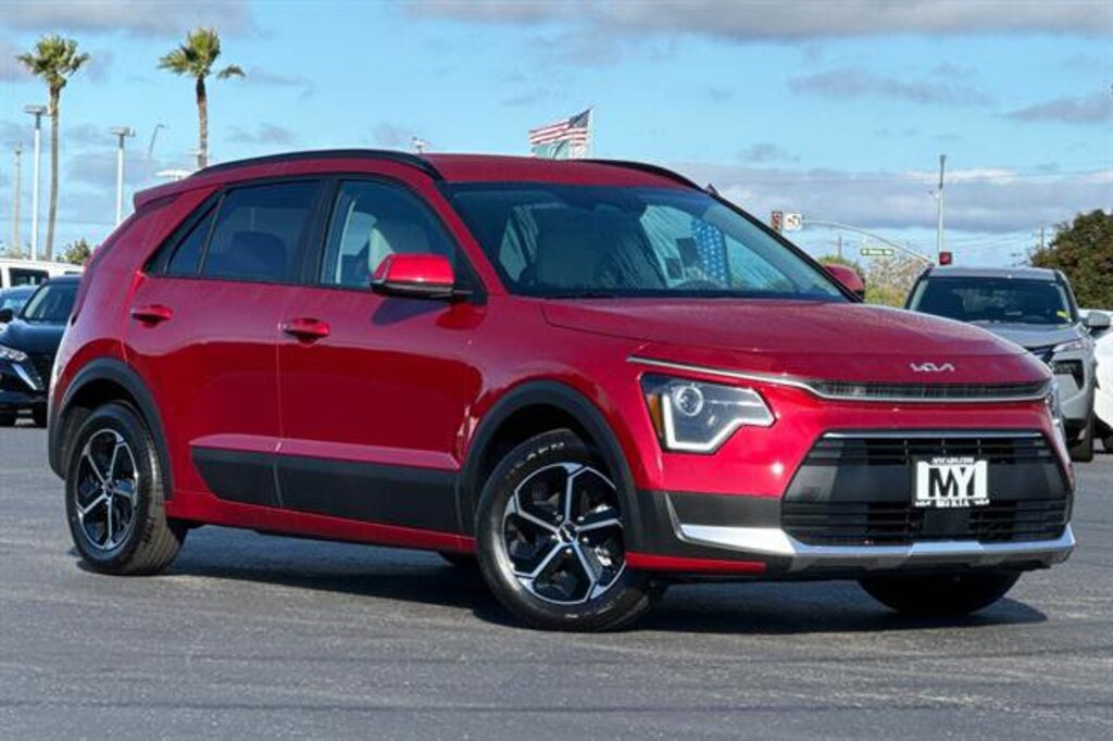 New 2025 Kia Niro EX SUV