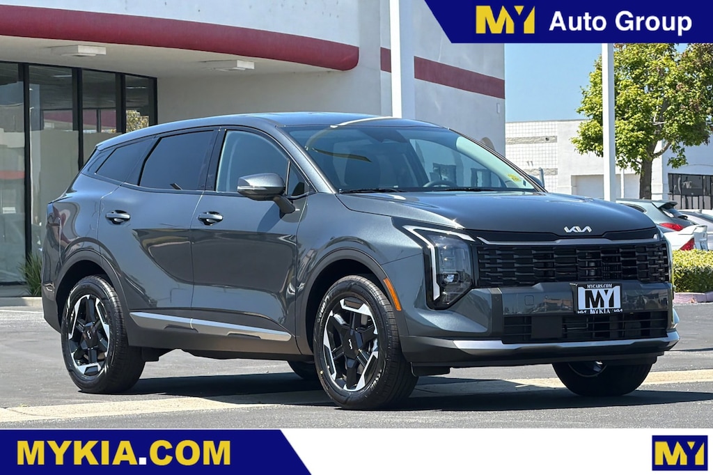 New 2026 Kia Sportage Hybrid S SUV