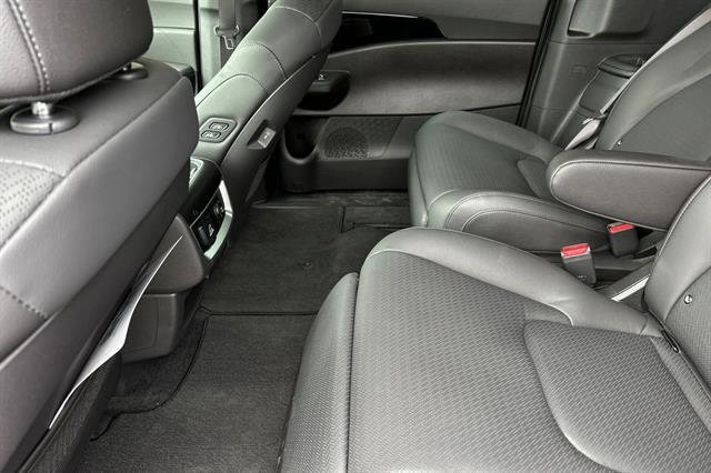 2026 Kia Carnival SX Prestige - Photo 13