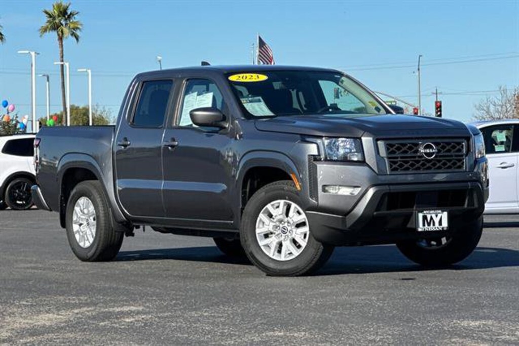 Used 2023 Nissan Frontier SV Truck Crew Cab