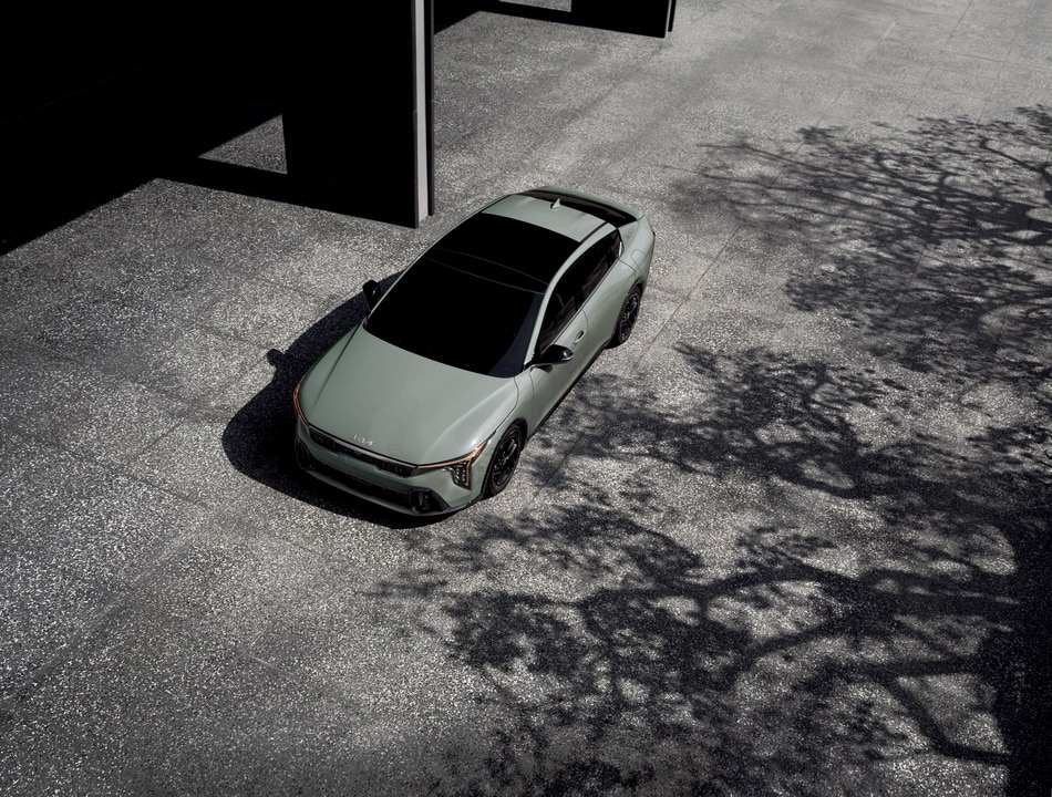 Kia K4