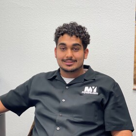 Staff member Omar Bitar from ID_a8937d