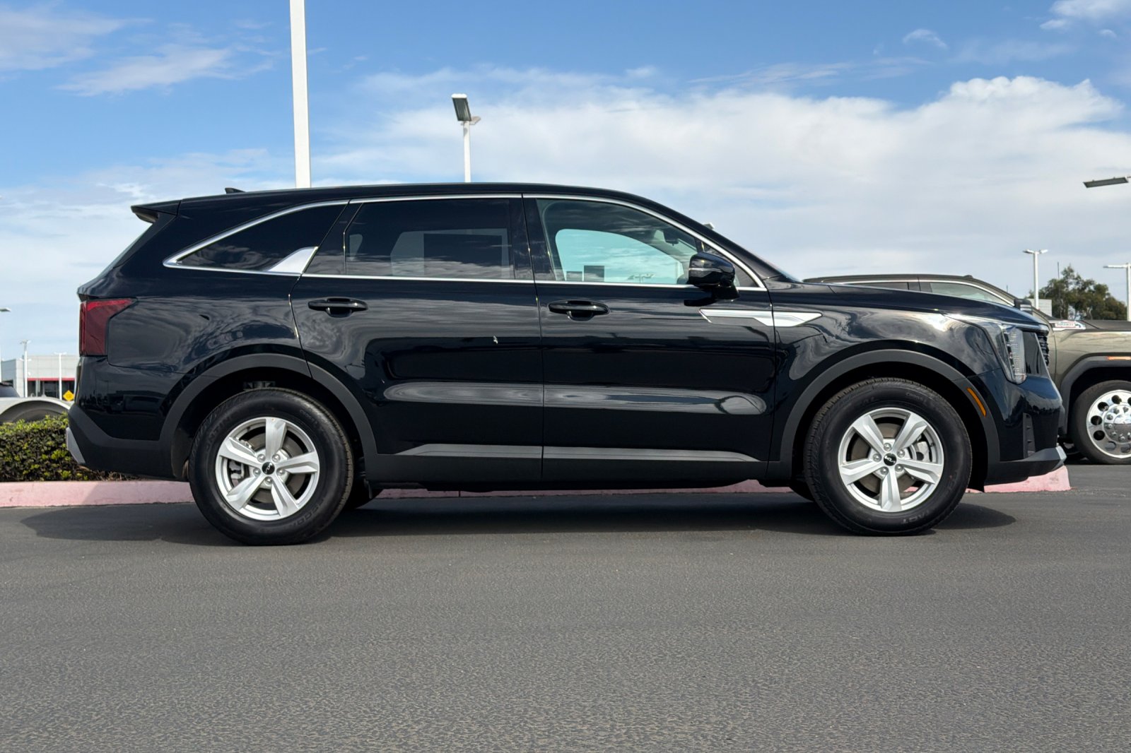New 2026 Kia Sorento LX SUV