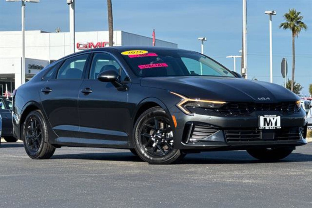 New 2026 Kia K5 LXS Sedan