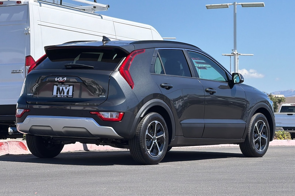 New 2026 Kia Niro EX SUV