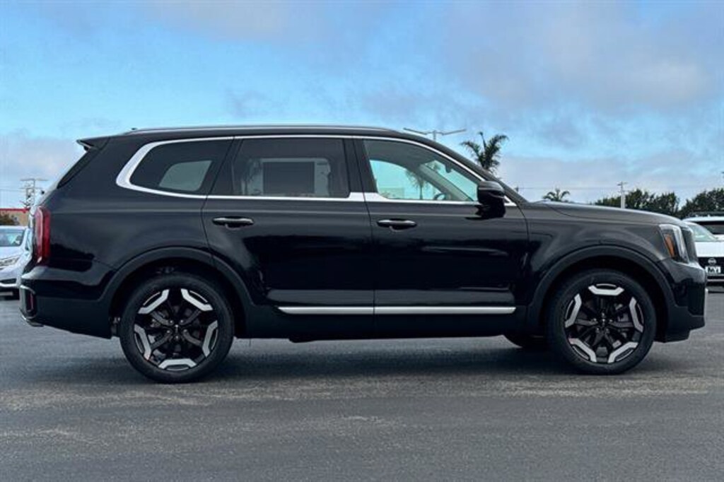 New 2025 Kia Telluride S SUV