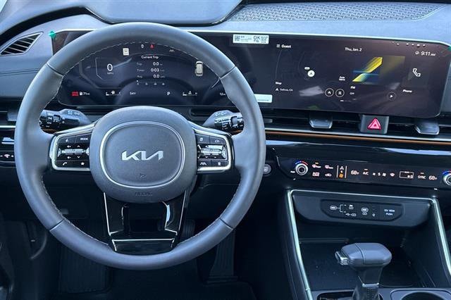 2025 Kia Carnival SX Prestige - Photo 16