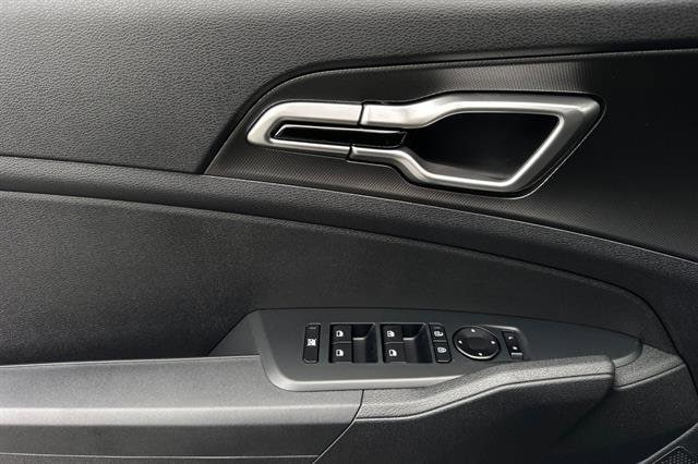 2026 Kia Sportage S Hybrid - Photo 11