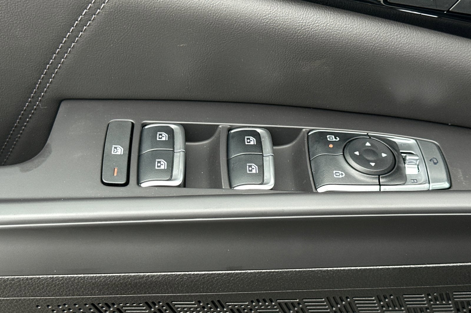2026 Kia Carnival SX Prestige - Photo 12