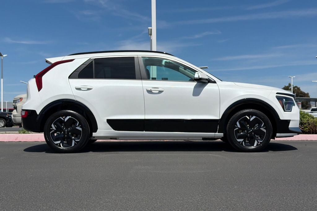 New 2026 Kia Niro EV Wind SUV