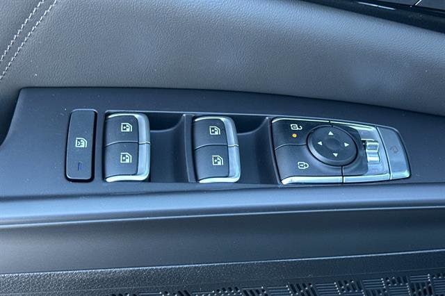 2025 Kia Carnival SX Prestige - Photo 12