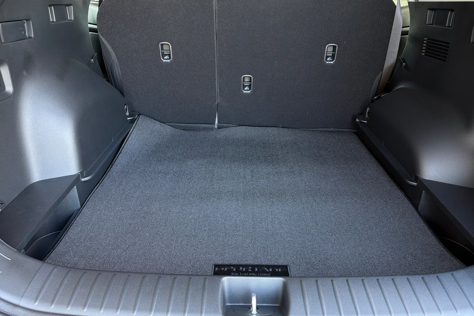 2026 Kia Sportage S Hybrid - Photo 17