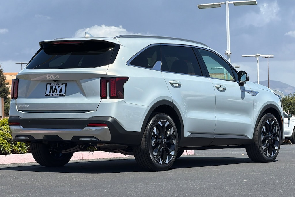 New 2026 Kia Sorento EX SUV