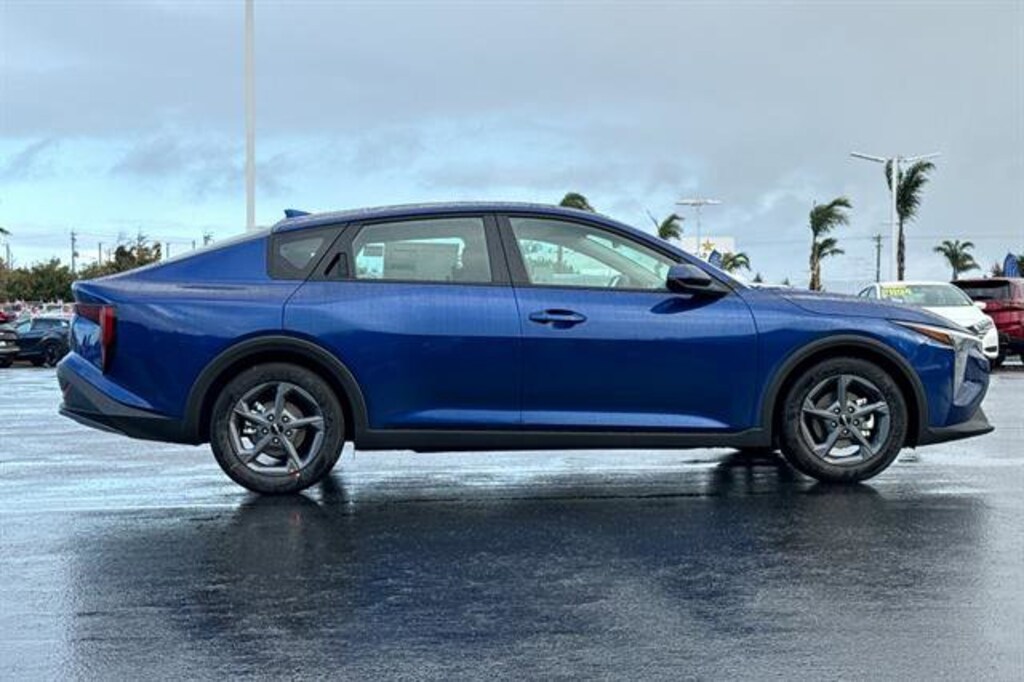 New 2025 Kia K4 LXS Sedan
