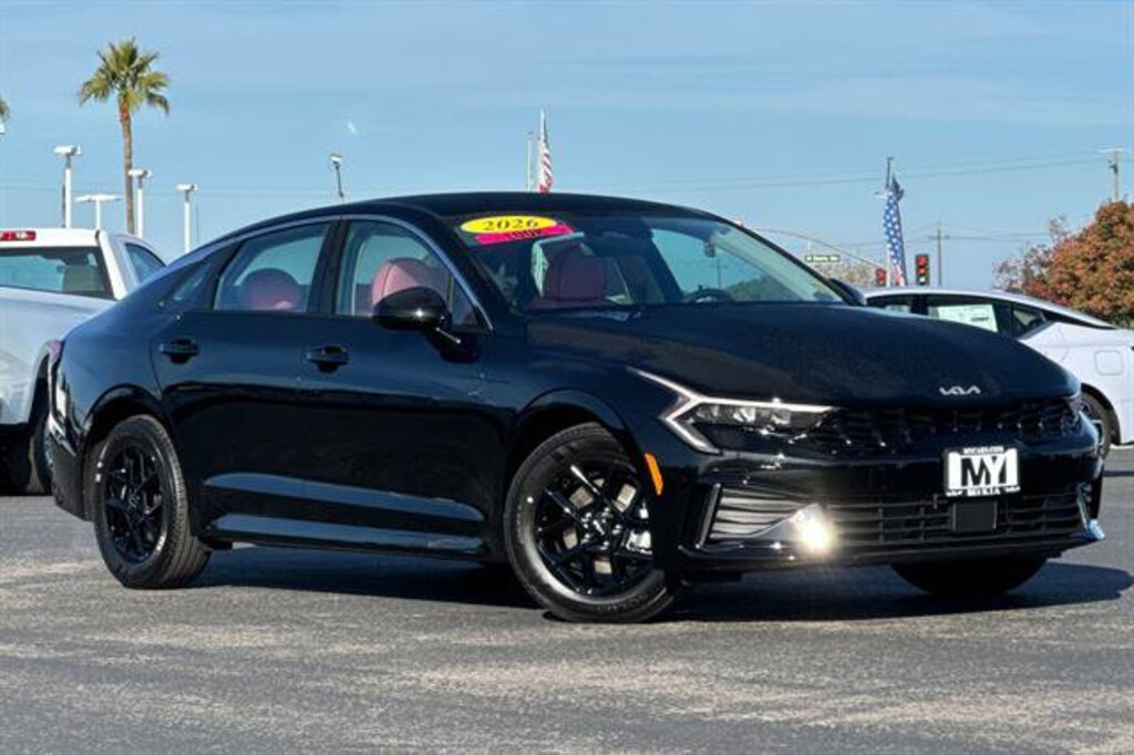 New 2026 Kia K5 LXS Sedan