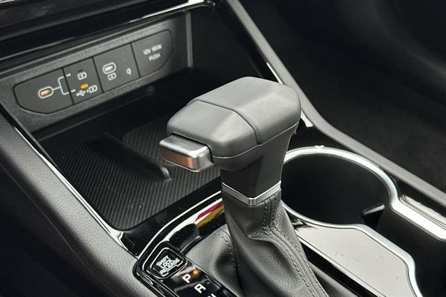2026 Kia K5 GT-Line - Photo 24