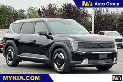 2026 Kia EV9 Wind SUV